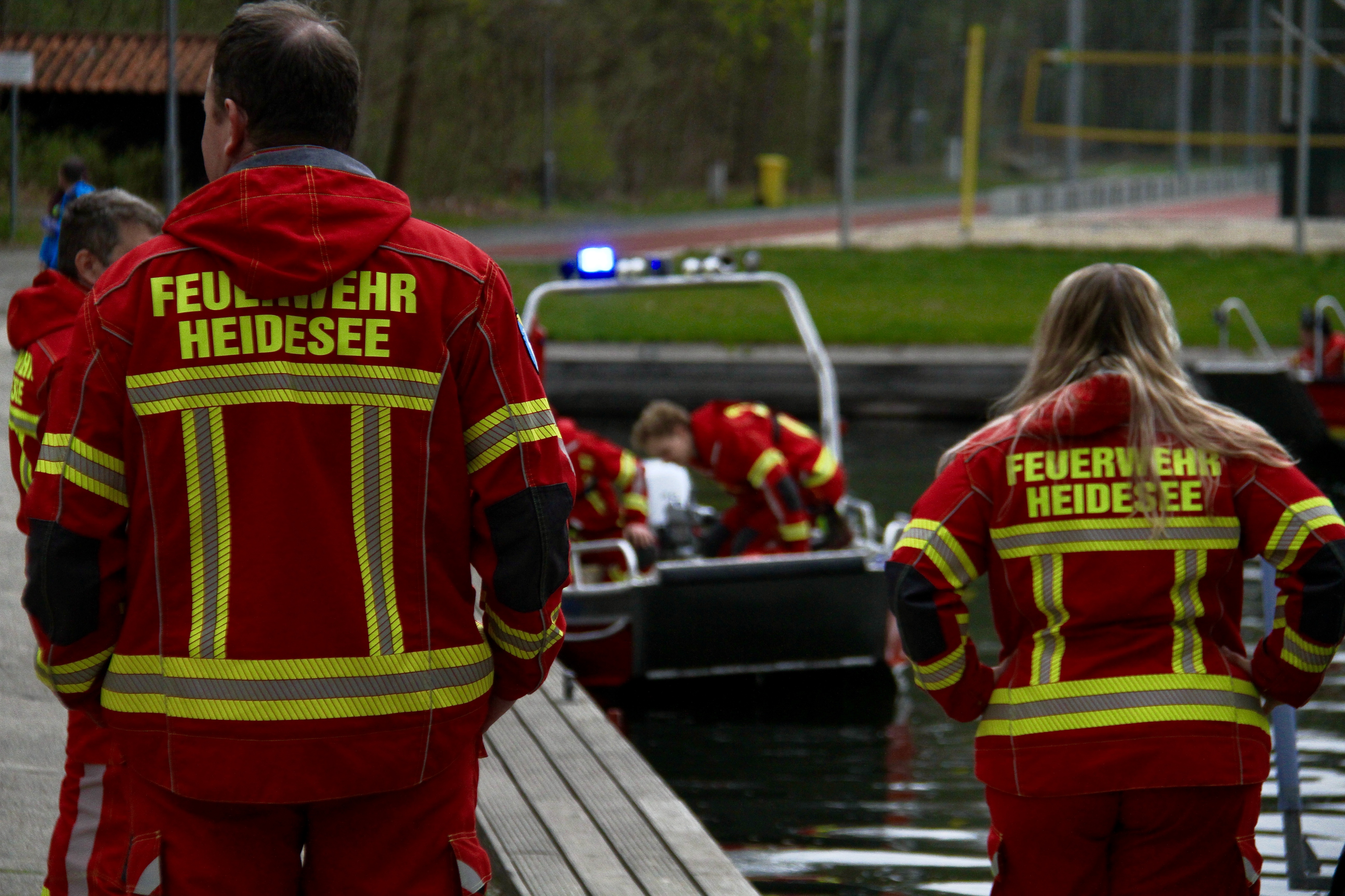 Starke Wasserverschmutzung vermutet - Feuerwehr gibt Entwarnung