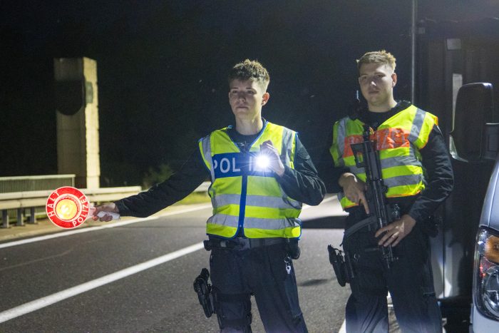 Bundespolizei führt Grenzkontrollen an der Bundesgrenze zu Polen durch